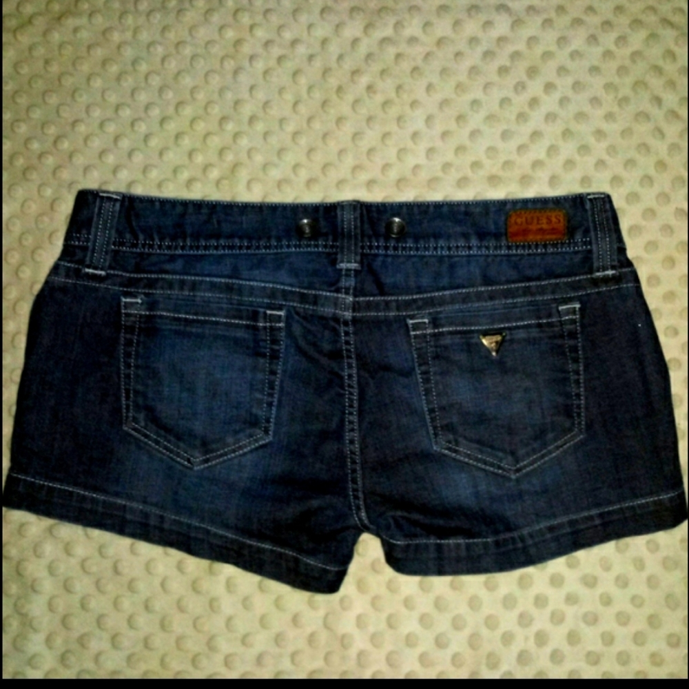 Guess Jean Shorts Size 31 Dark Stretch EUC - Picture 4 of 10